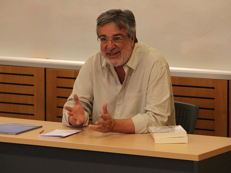 Primera_sesión_del_Ciclo_de_Doctorado_en_Derecho_UC_analizó_el_casuismo_sistémico_en_la_aplicación_del_régimen_de_intendencias_en_América_web