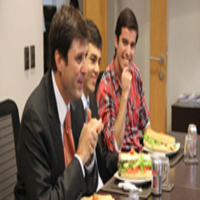 VI versión Almuerzo con el Decano